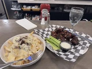 Alizee American Bistro