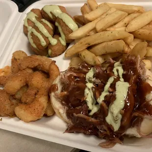 Pulled Pork Sandwich