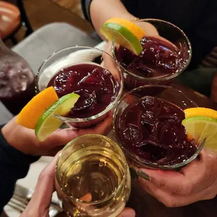 drink, oysters and mussels