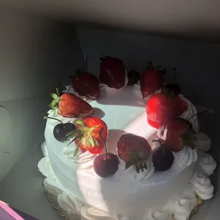 Yup 3 milks cake, your coming with me.