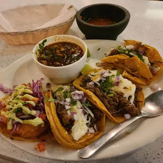 Quesatacos de Barbacoa