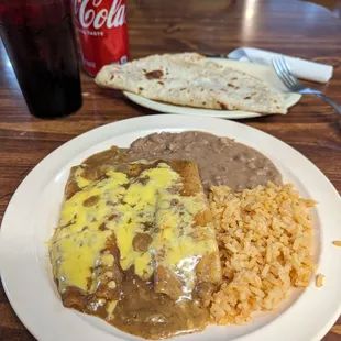Enchilada lunch plate