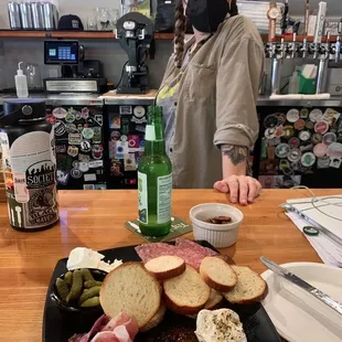 Combo plate + hop water + Jill