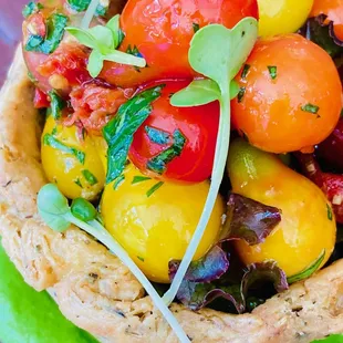 Heirloom Tomato Basket