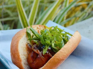 Village Bottle Shop & Tasting Room