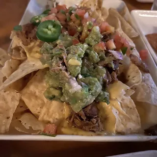 Beer Queso Nachos