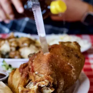 Crispy Pata Silog / Crispy Deep Fried Ham Hock (1 egg)