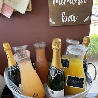 BOTTLE SERVICE MIMOSAS WITH 3 TYPES OF TROPICAL JUICES
