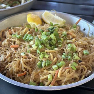Chicken Pansit Guisado Noodles Plate