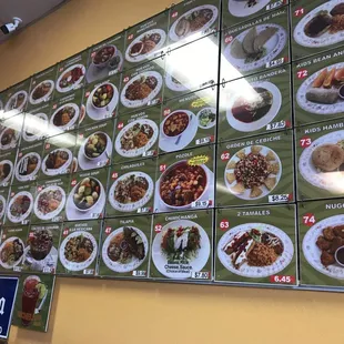 The place to eat lunch during class it's a nice clean place and I'll will try it