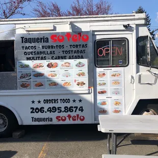 a taqueria food truck