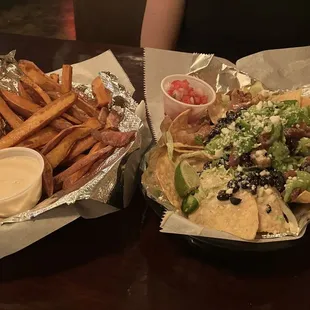 nachos, food