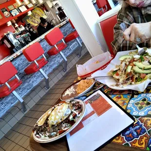 Asada en Rojas Chilaquitas marvelous  OMG and Chicken Botona