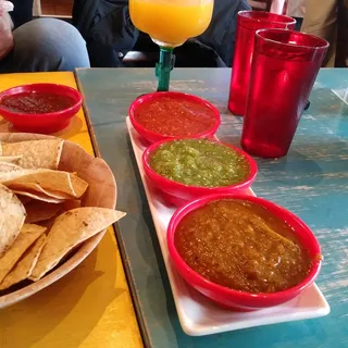 SALSA TRIO