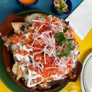 CHORIZO NACHOS