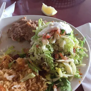 I had a fish taco but I eat it and it was yummy and this is my sope and it look so good