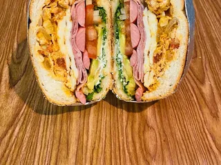 Tortas & Tacos La Cruzazuleada