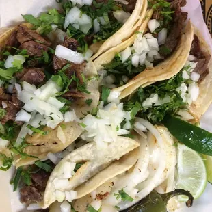 Asada mini tacos
