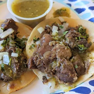 Cabeza Tacos, good but sparse onions and cilantro