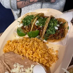 Rice or Beans / Arroz o Frijol