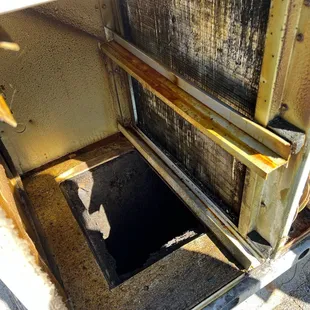 Unit for the kitchen- filled with flies, maggots and grease. Just circulating in the kitchen.