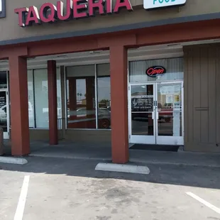 a mexican food restaurant