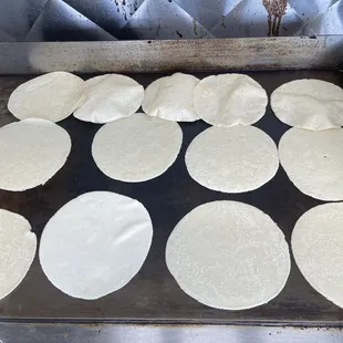 Deliciosas tortillas echas a mano bien ricas mmmm