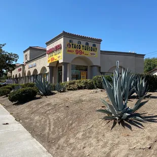 Restaurant from street view