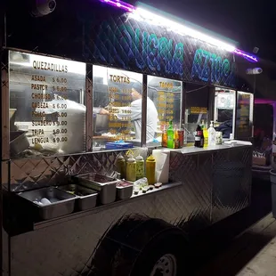 Another chorizo y asada burrito for the chocolate gordita