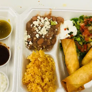 3 Flautas de Pollo