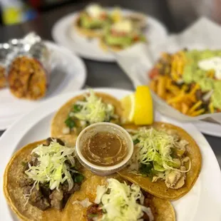a plate of tacos
