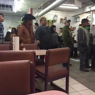 I got in right before the clubs closed. Soon after I took my seat, there was a line out the door.