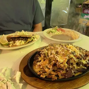 Beef fajita Gordita and chicken and beef fajitas.