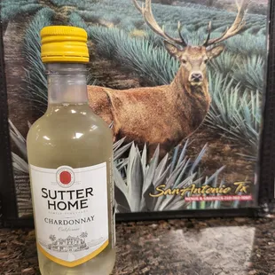 A faster ordering experience! Try using our aphttps://cazadores.menu2order.com/homep: