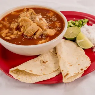 Menudo  (Sabados y Domingos)