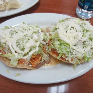 Tostadas De Tinga