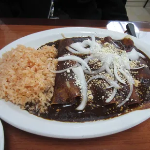 Enchilada De Mole