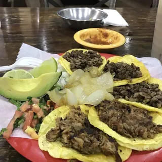 38. Riquisimo Omelette Breakfast