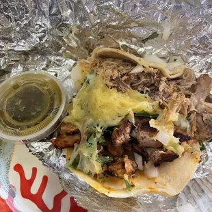 Top, carnitas; bottom: pollo