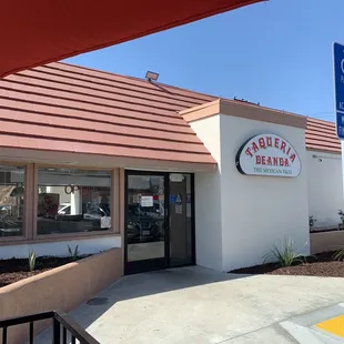 the entrance to the restaurant