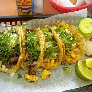 2 Asada, and 2 pollo tacos