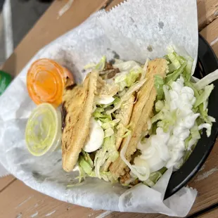Pollo &amp; Asada Gordita&apos;s