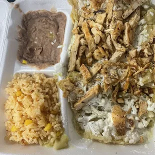 Chilaquiles w/ pollo