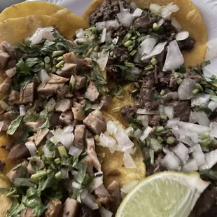 Suadero (left), barbacoa (right)