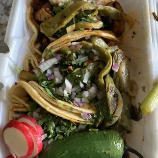 Al pastor tacos