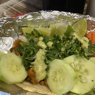 Tacos de piña pastor