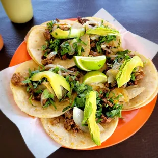 Tacos de bistek con Aguacate