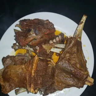 Una.    Rica.       Barbacoa