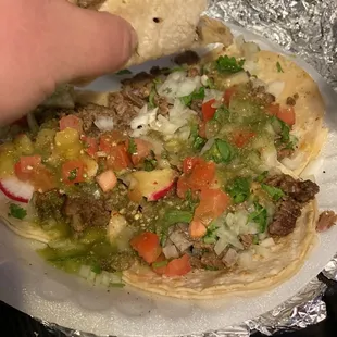 Hey hey hey! Get yourself some tacos from here!