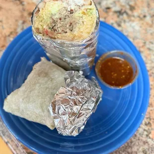 Carnitas super burrito